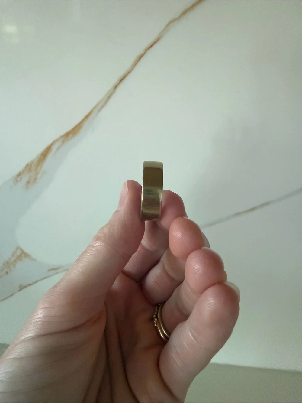 Oura ring gold